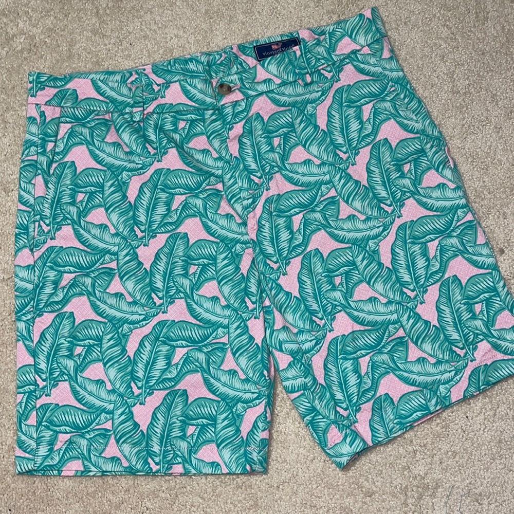 Vineyard vines shorts NWOT